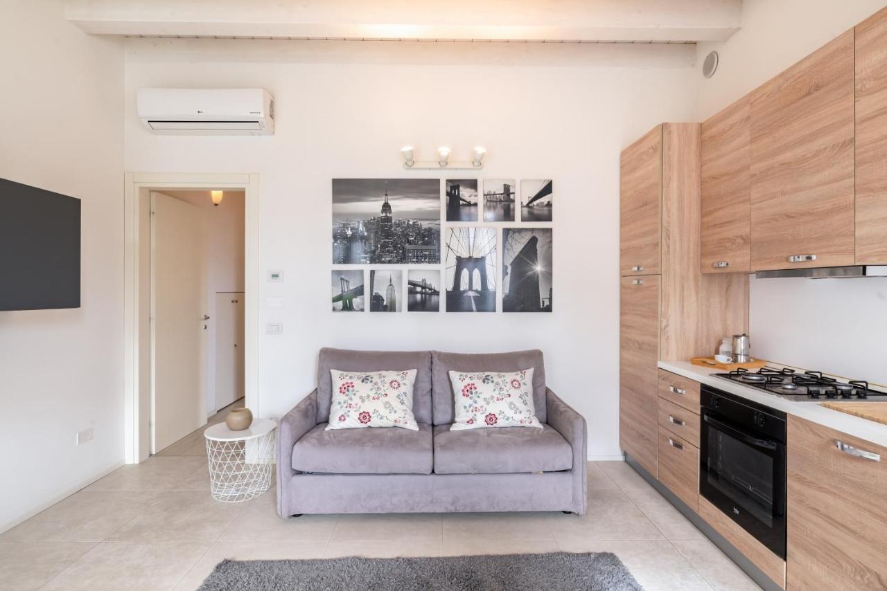 Corte Cappuccina 14 Elegant Apt Con Parcheggio! Padova Luaran gambar