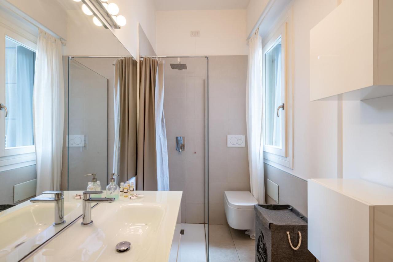 Corte Cappuccina 14 Elegant Apt Con Parcheggio! Padova Luaran gambar